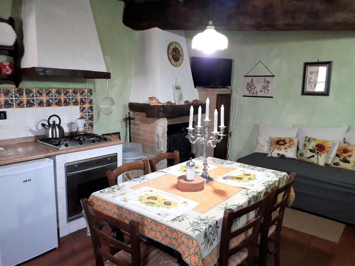 Il Mirtillo - A Truly Magical Place In The Heart Of Tuscany, Nestled In A Medieval Village คิอานนี ภายนอก รูปภาพ
